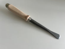 Load image into Gallery viewer, Wooden Handled Fire-Sharp Chisels