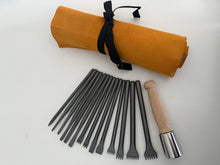 Load image into Gallery viewer, Fire-Sharp Full Chisel Set & Tool Roll