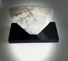 Load image into Gallery viewer, Marble Plinths