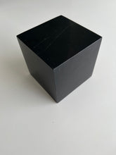 Load image into Gallery viewer, Marble Plinths