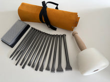 Load image into Gallery viewer, Fire-Sharp Mallet Head Full Chisel Set with Tool Roll