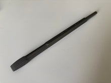 Load image into Gallery viewer, Tungsten Tipped Pneumatic Chisels 7.4 Shank
