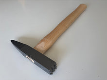Load image into Gallery viewer, Bouchard and Punch/Pick Hammer

