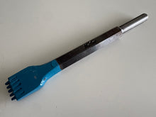 Load image into Gallery viewer, Al-Orr Pneumatic Claw Chisels
