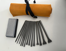 Load image into Gallery viewer, Fire-Sharp Full Chisel Set &amp; Tool Roll

