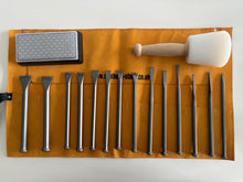 Load image into Gallery viewer, Fire-Sharp Mallet Head Full Chisel Set with Tool Roll
