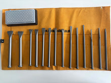Load image into Gallery viewer, Fire-Sharp Mallet Head Full Chisel Set with Tool Roll
