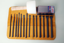 Load image into Gallery viewer, Fire-Sharp Mallet Head Full Chisel Set with Tool Roll
