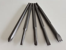 Load image into Gallery viewer, Tungsten Tipped Pneumatic Chisels 10.2 &amp; 12.5 Shank
